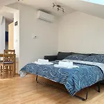 Melly Rooftop Apartamento Praga